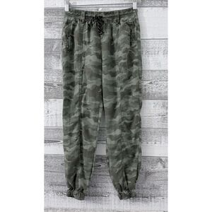 Knox Rose Womens Pants Sz XS Green Camo Lounge Comfy Jogger Lyocell